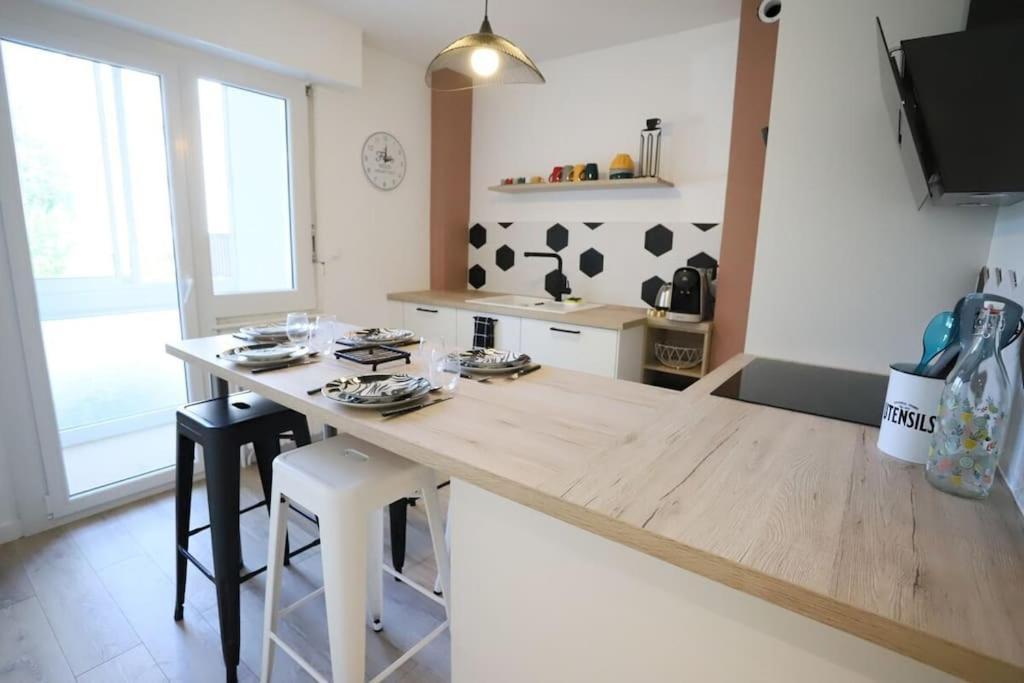 Annecy A 2 Pas Du Lac Ste Bernadette Apartment Exterior photo